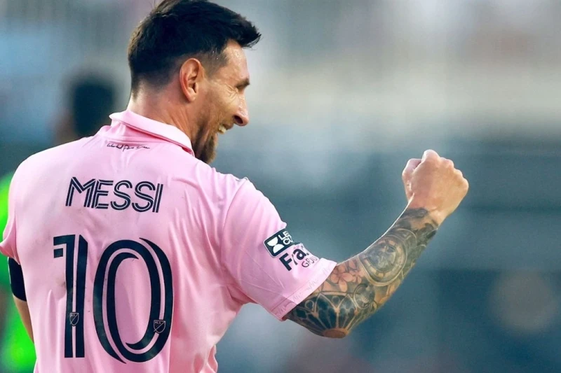 Messi'nin kariyerini en çok etkileyen futbolcu kim oldu?