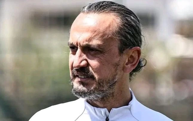 Tuncay Şanlı istifa etti