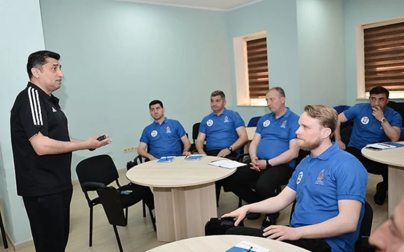UEFA PRO kategori antrenörlük kursunun ilk aşaması Bakü'de yapıldı