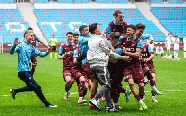 Trabzonspor, UEFA Gençlik Ligi'nde Finale Yükseldi