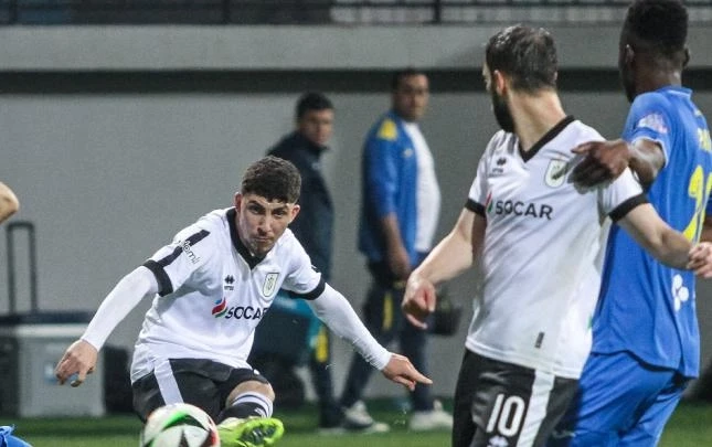 "Neftçi Arena"da 4 Gol, 1 "Kırmızı Kart"