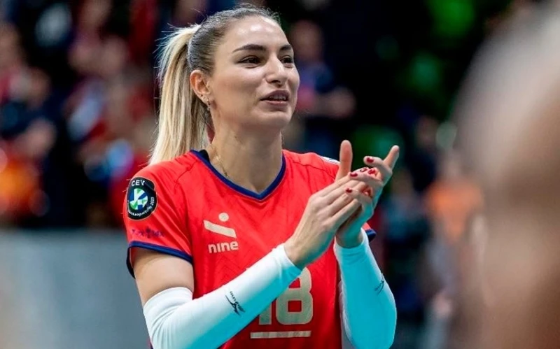 Macaristan şampiyonu olan Azerbaycanlı voleybolcu: "Önümüze koyduğumuz hedeflere ulaştık"