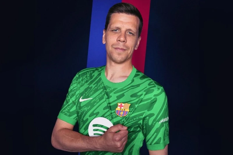 "Barcelona"dan teklif aldı, ancak hala karar vermeye çalışıyor