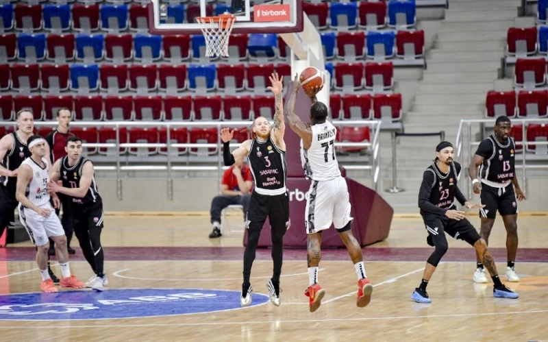 "Sabah", Azerbaycan Basketbol Ligi final serisinin ikinci maçında "Neftçi"yi mağlup etti
