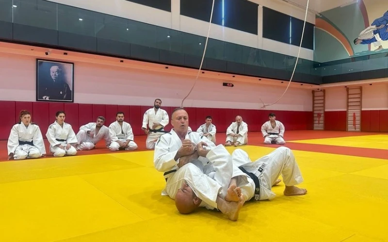 Milli Takımlar Eğitim Merkezi'nde judo hakemleri için teorik ve pratik seminer düzenlendi