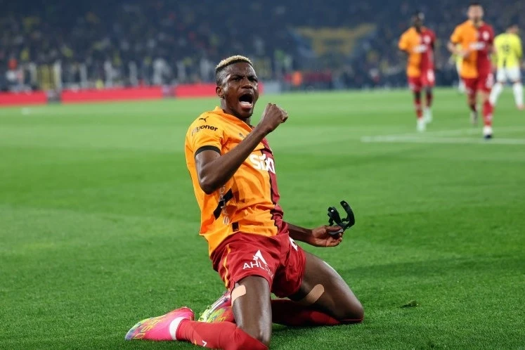 Victor Osimhen için Suudi Arabistan'dan teklif var