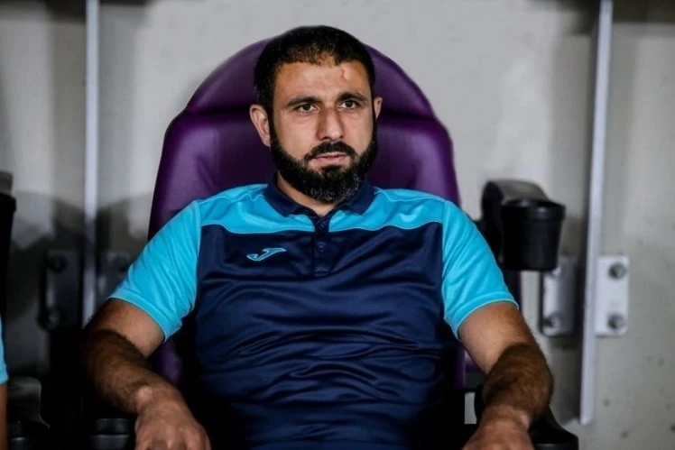 Reşad Sadıkov: "Yönetim istediği sürece bu takımda oynayacağım"