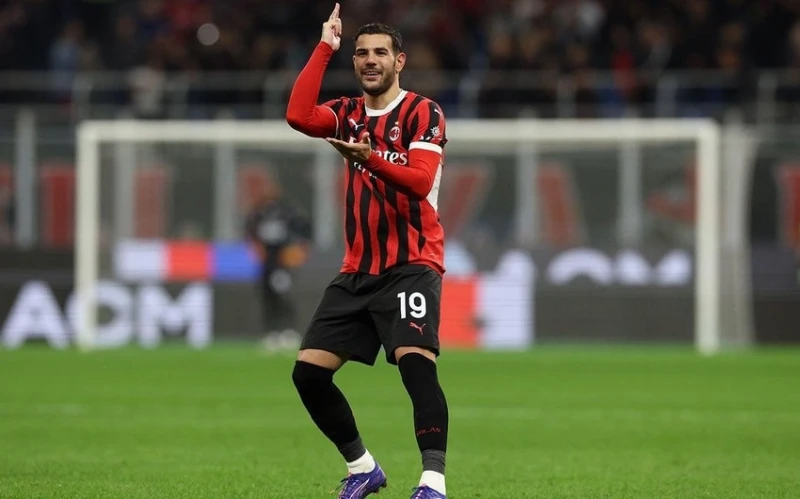 "Milan" futbolcusunun "Real"e transferi mümkün