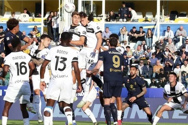 "Juventus" "Parma"ya Deplasmanda Mağlup Oldu - GÜNCELLENDİ
