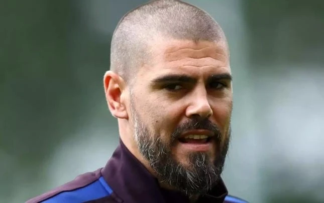 Victor Valdes yeniden teknik direktör olarak atandı