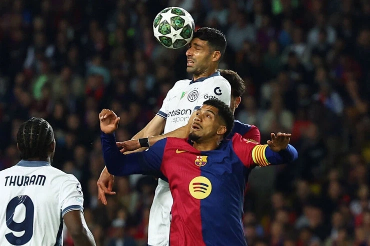 "Barcelona" Şampiyonlar Ligi'nde 12 Yıl Sonra Bir Takımdan 7 Gol Yedi