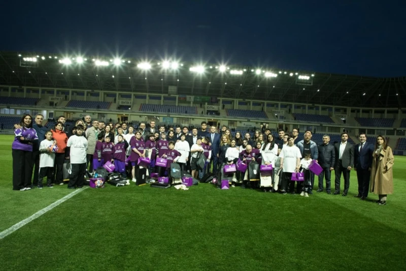 SOCAR, "Sosyal Bakım Programı" çerçevesinde Down sendromlu çocuklar için futbol etkinliği düzenledi