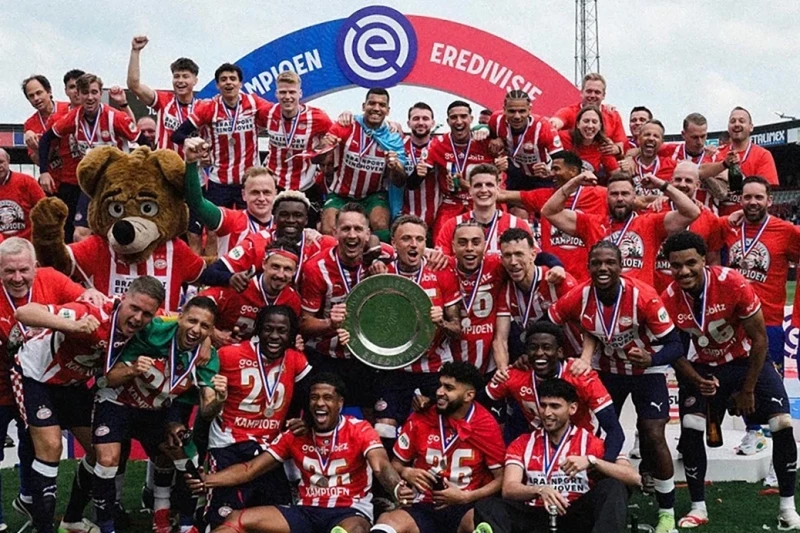 PSV 26. Kez Hollanda Şampiyonluğunu Kazandı