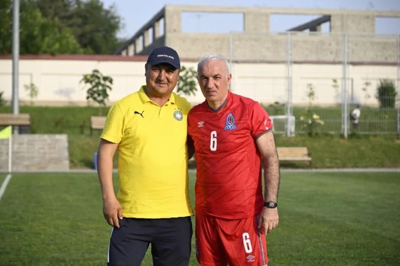 Mirjalal Gasimov ve Mustafa Bilalov, Arif Asadov Taşkent'te eski takım arkadaşlarıyla buluştu - FOTOĞRAF