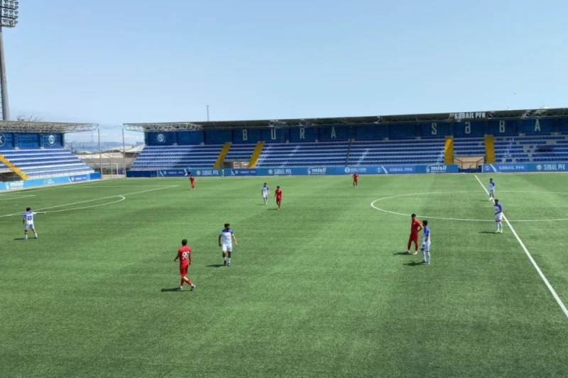 Üç futbolcu Azerbaycan şampiyonasını tamamladı