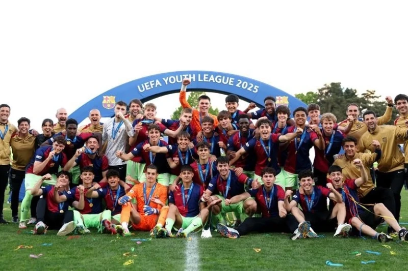 "Trabzonspor" finalde "Barcelona"ya mağlup oldu