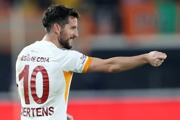 Galatasaraylı oyuncu memleketine dönmeye hazırlanıyor