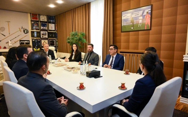 Ferid Gayibov, Türkiye Gençlik ve Spor Bakanlığı temsilcileri ile bir araya geldi