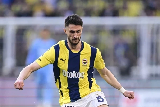 Fenerbahçe'de yeni sözleşme