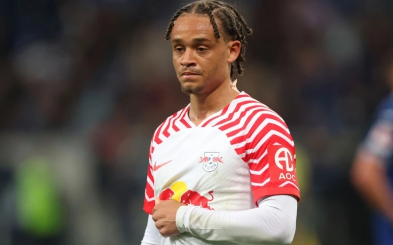"Leipzig" Simons'u 75 Milyon Euro'ya "Barcelona"ya Satabilir
