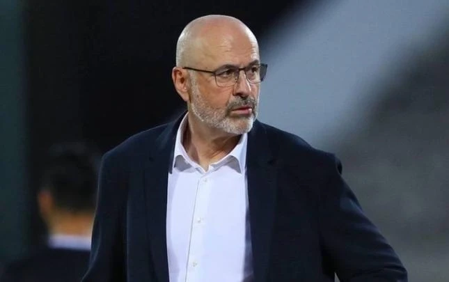 "Neftçi"nin eski teknik direktörü tekrar kovuldu