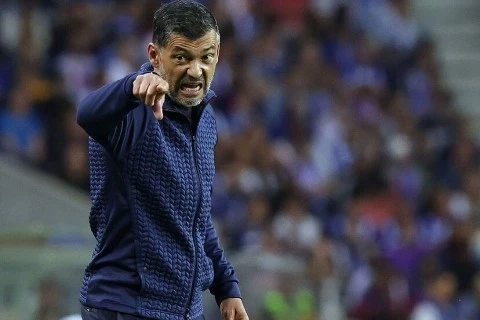 "Milan" teknik direktör konusunda KARAR