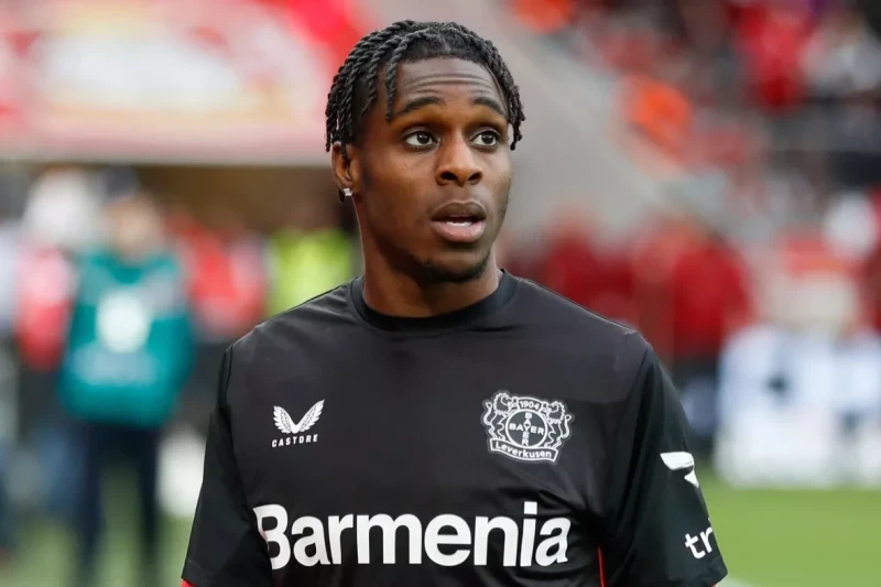 "Liverpool" bir savunmacıyı 35 milyona transfer etti