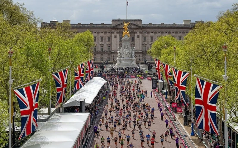 Londra Maratonu'nda bitirenlerin sayısında rekor kırıldı