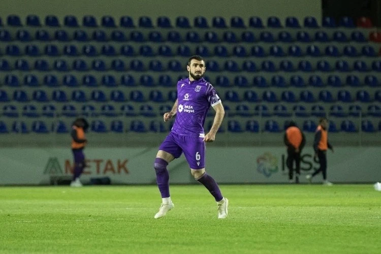 Premier Lig kulübünün futbolcusu kariyerini sonlandırıyor