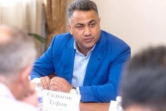 Azerbaycanlı kulüp sahibinin banka hesapları donduruldu