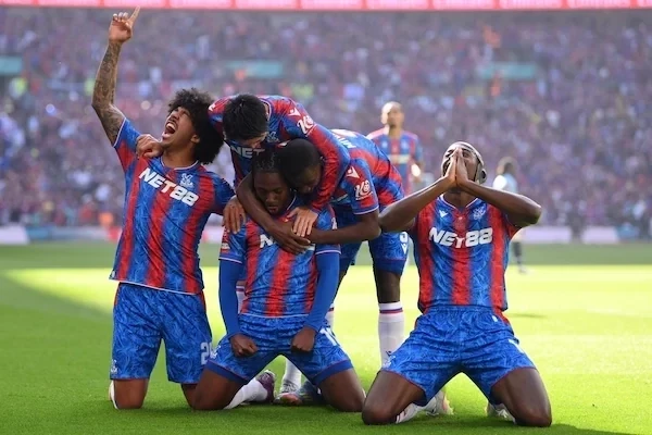 İngiltere Kupası: "Crystal Palace"dan dikkat çekici zafer - VİDEO