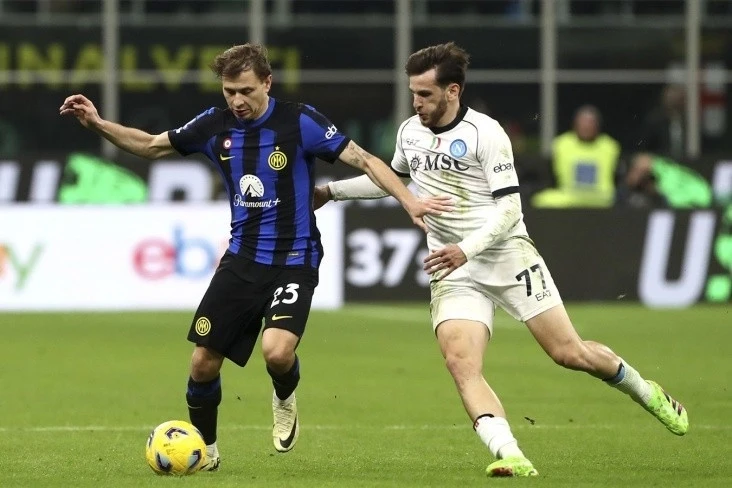 "Napoli" ve "Inter" arasında şampiyonluk için kıyasıya mücadele