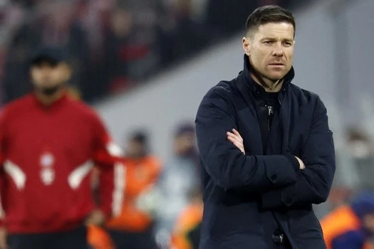 Xabi Alonso Madrid'e, Carlo Ancelotti ise...