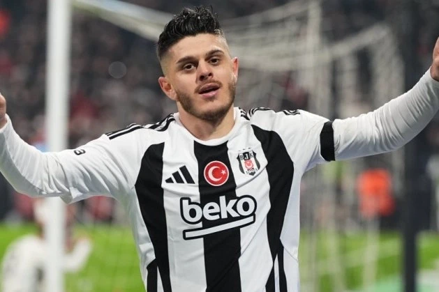 "Beşiktaş"lı futbolcu "Leeds"in radarında