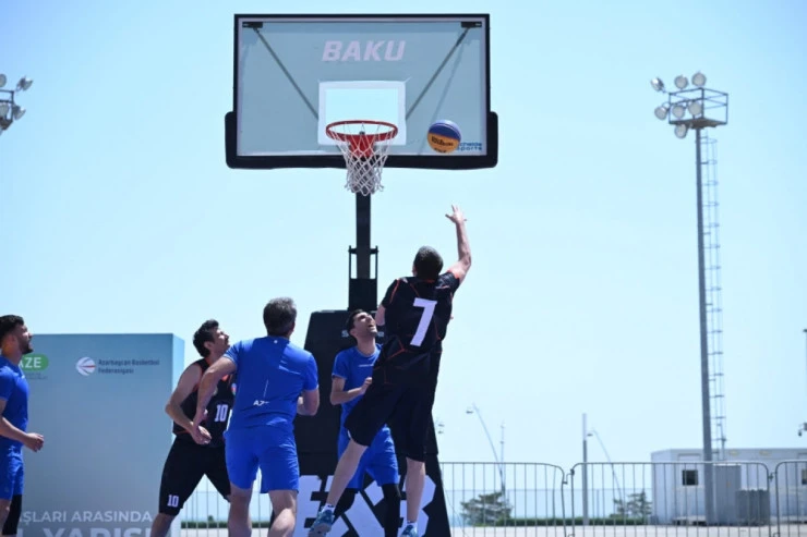 FHN Erkek Basketbol Takımı Şampiyonluğu Kazandı