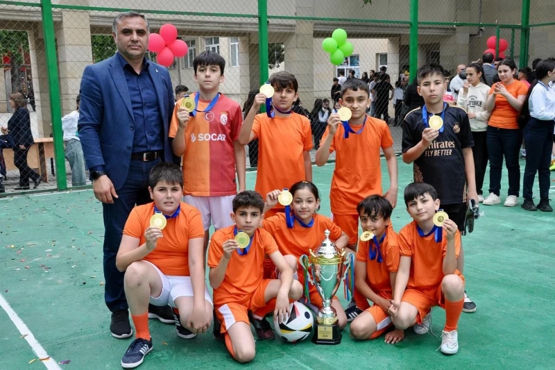 Okullar arası mini futbol turnuvasının galibi belli oldu - FOTO