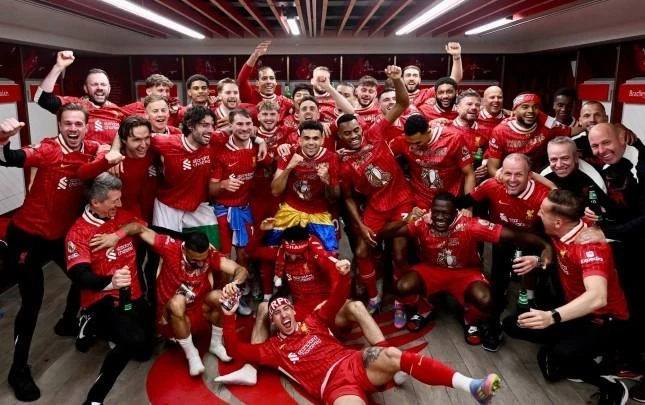 "Liverpool"a şampiyonluğu getiren zafer - Video