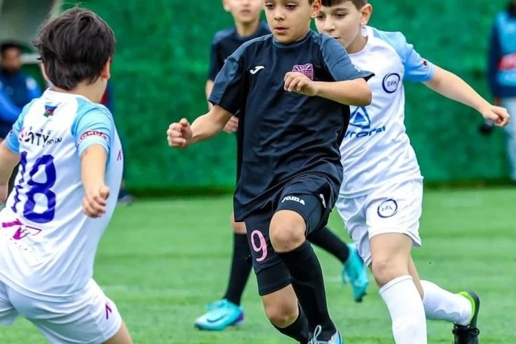 "Sabah" Tacikistan Takımını Mağlup Etti