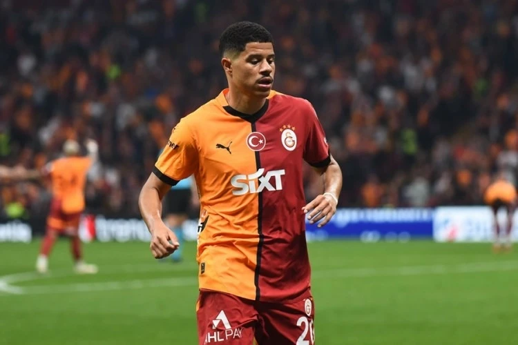 "Manchester City" "Galatasaray" Futbolcusunu Transfer Etmeyi Planlıyor
