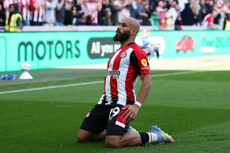 "Manchester United" Kamerunlu forvet için 65 milyon ödemeye razı
