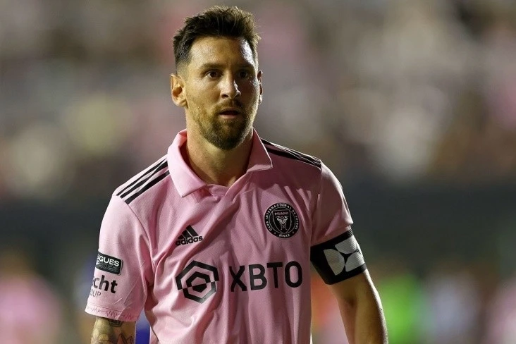 Messi, Guardiola'nın modern futbol için yaptıklarını yorumladı