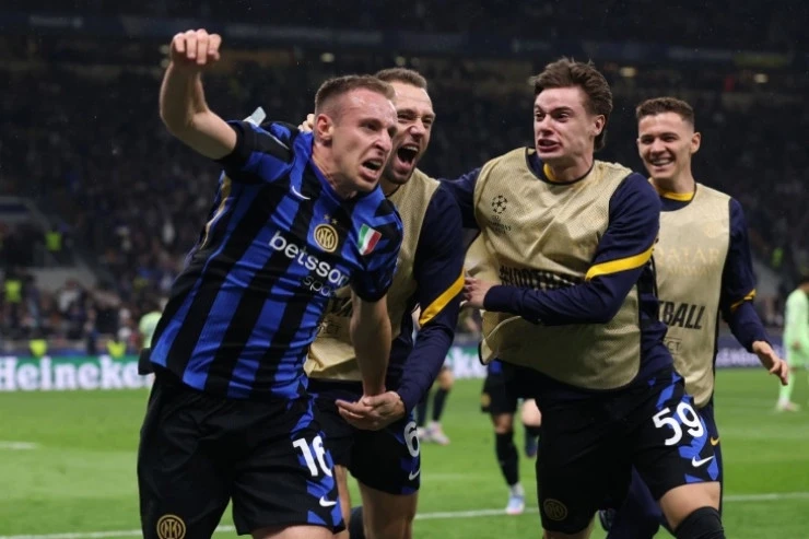 Inter Taraftarı Barcelona Maçında Kalp Krizi Geçirdi