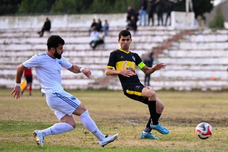 AFFA tarafından cezalandırılan futbolcu diyor ki: "Ne rakibi dövdüm, ne de ona vurdum"