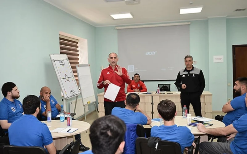 UEFA C lisanslı antrenörlük kurslarının ilk aşaması Bakü'de devam ediyor