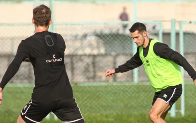 "Neftçi", "Kepez" karşısına 5 eksik oyuncuyla çıkacak
