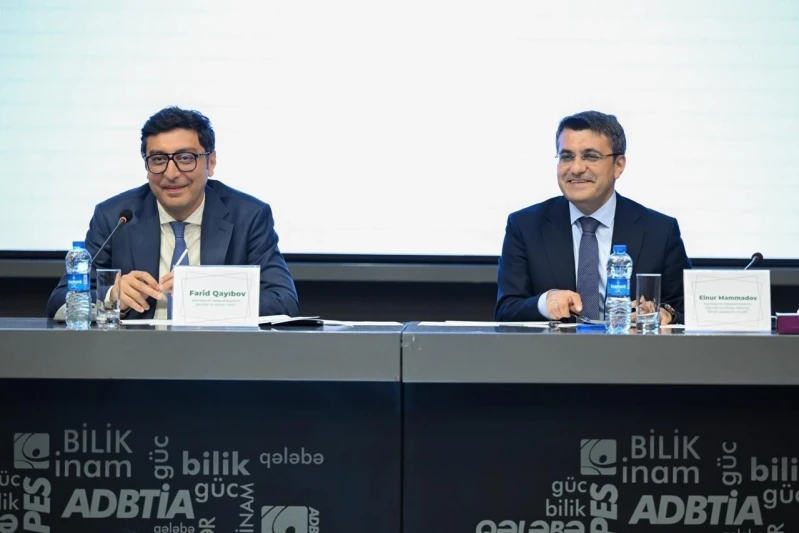 Ferid Gayibov, ülkemizi başarıyla temsil eden Azerbaycanlı sporcularla bir araya geldi - FOTO