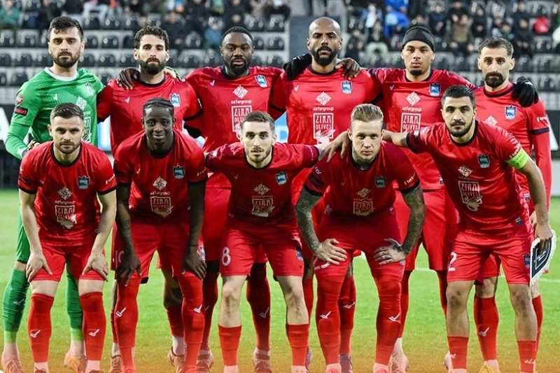 Zira'nın 4. ödülü, Reşat Sadıkov'un ise 3. ödülü