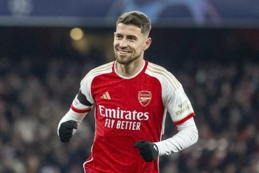 "Arsenal" futbolcusu Brezilya'ya gidiyor