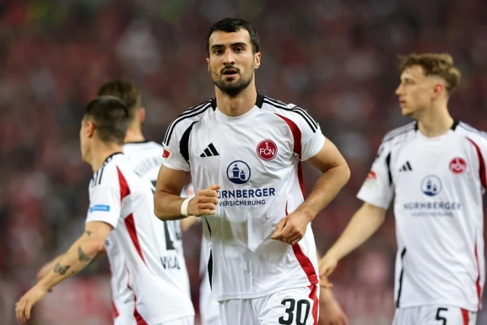 Mahir Emreli'nin Alman kulübüyle sözleşmesini yenilemeyeceği resmileşti