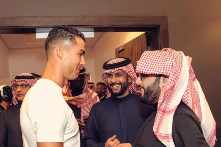 Cristiano Ronaldo "Almeria"nın hissedarı oluyor